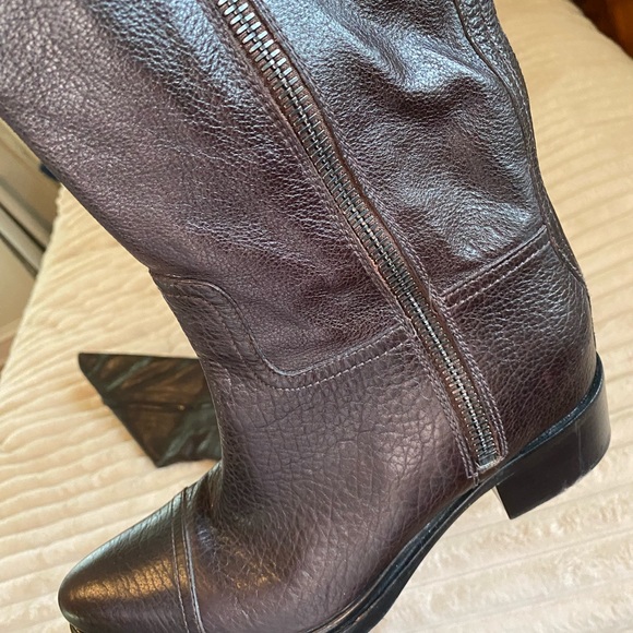 Miu Miu Bisonte Boots - Picture 5 of 15